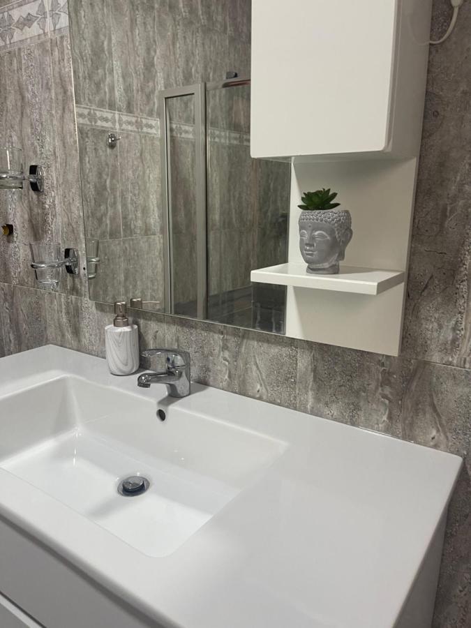 City Center Apartment Tirana Zewnętrze zdjęcie